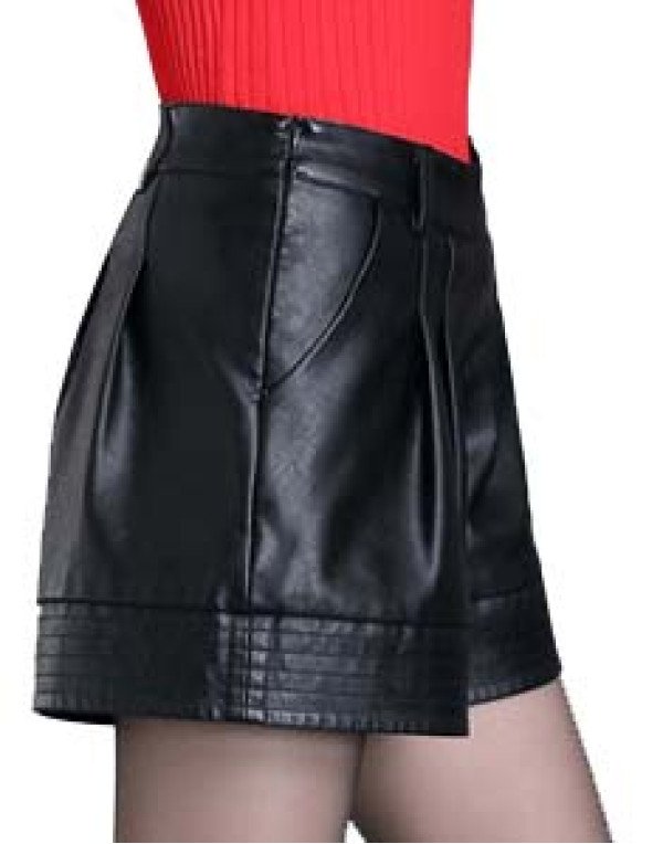 HugMe.fashion Casual in Black Color Short For Ladies SH18